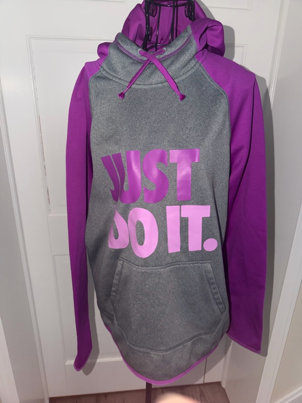 Nike Pink & Gray Therma-Fit Hooded Pullover